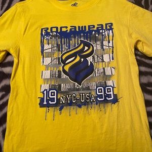 Rocawear boys shirt. Size 14/16 Large